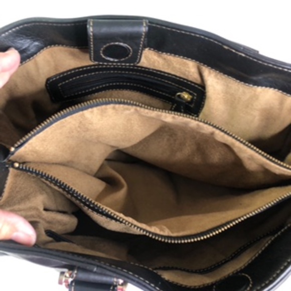 Liz Claiborne Black Leather Tote with Center Zip Divider Pouch and Pockets - Picture 11 of 11